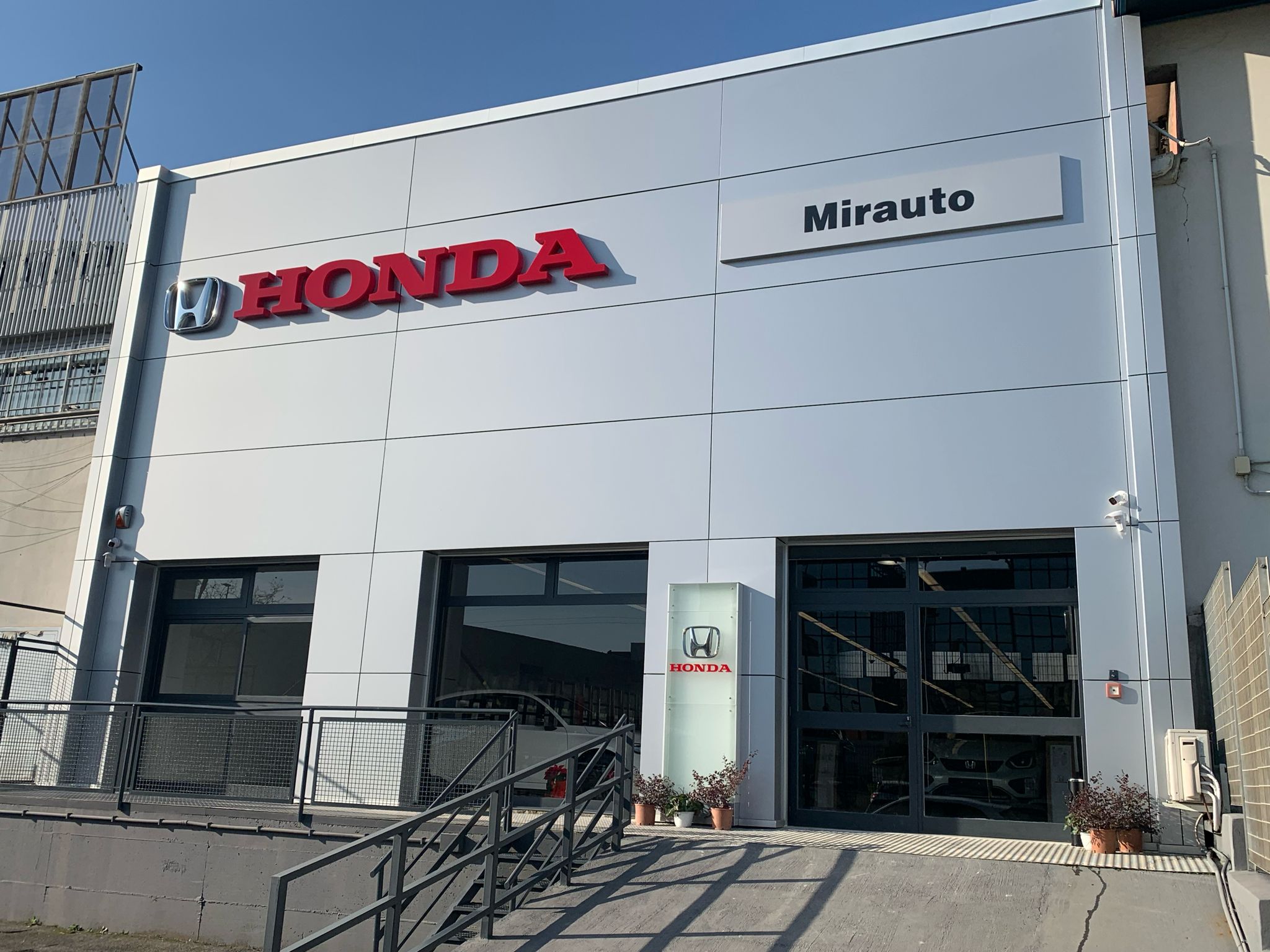 MIRAUTO - Concessionaria Honda ufficiale