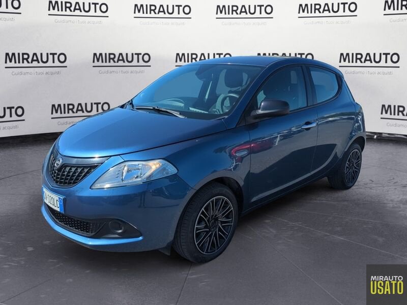 Lancia Ypsilon  1.0 FireFly 70cv Hybrid Silver Plus