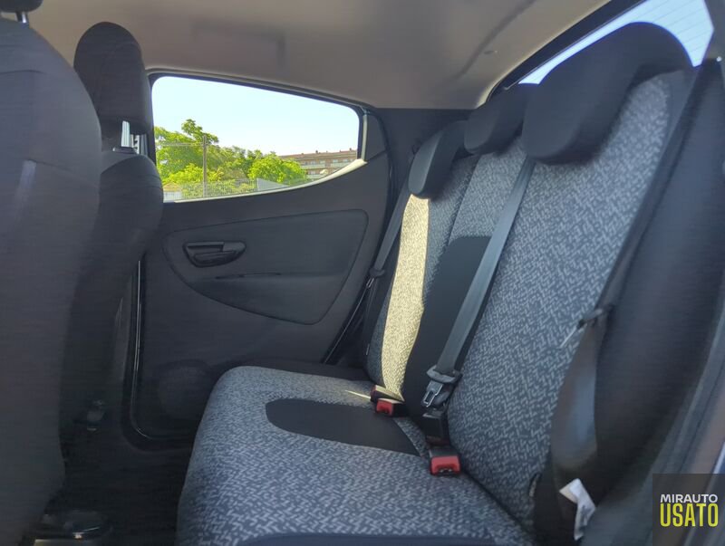 Lancia Ypsilon  1.0 FireFly 70cv Hybrid Silver Plus