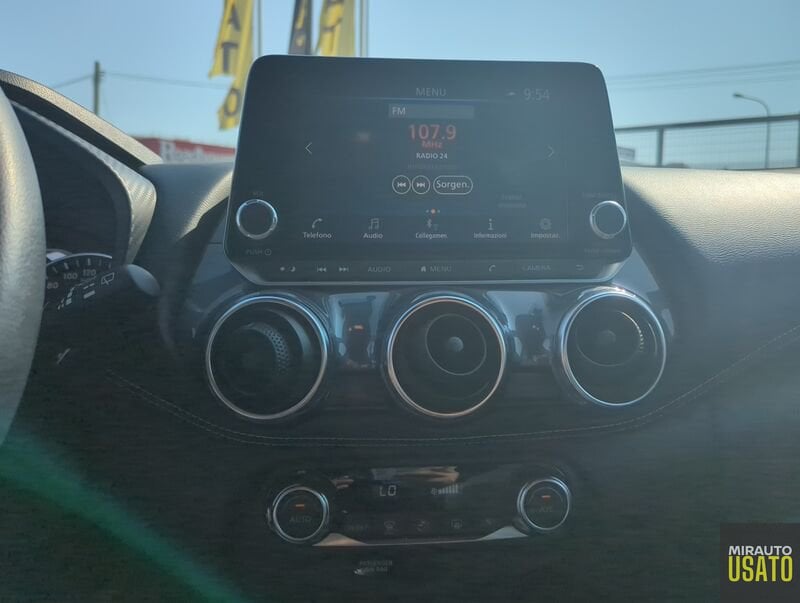 Nissan Juke  1.0 DIG-T 114 Dct N-Connecta