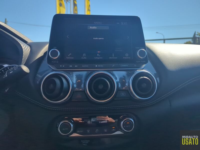 Nissan Juke  1.6 HEV N-Connecta Auto