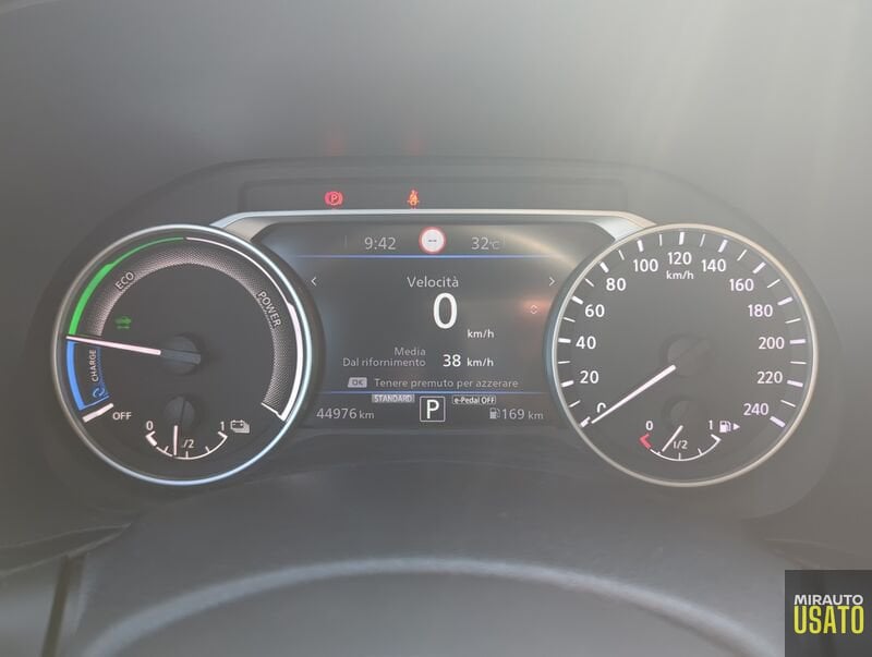Nissan Juke  1.6 HEV N-Connecta Auto
