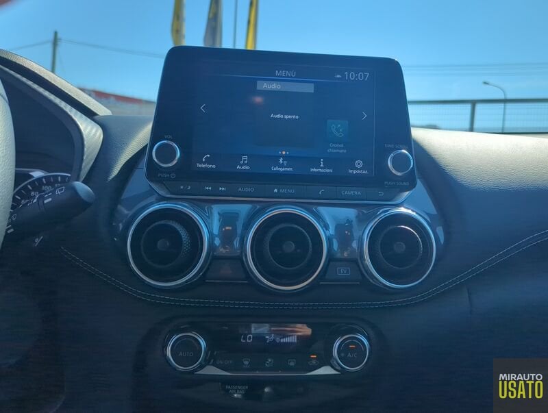 Nissan Juke  1.6 HEV N-Connecta Auto