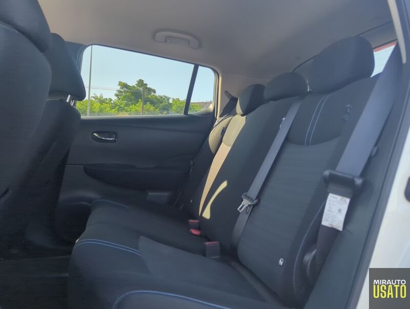 Nissan Leaf  Acenta 40KWh