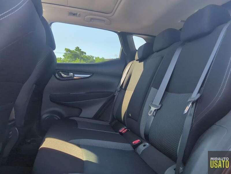 Nissan Qashqai  Qashqai 1.5 dci N-Connecta 115cv dct