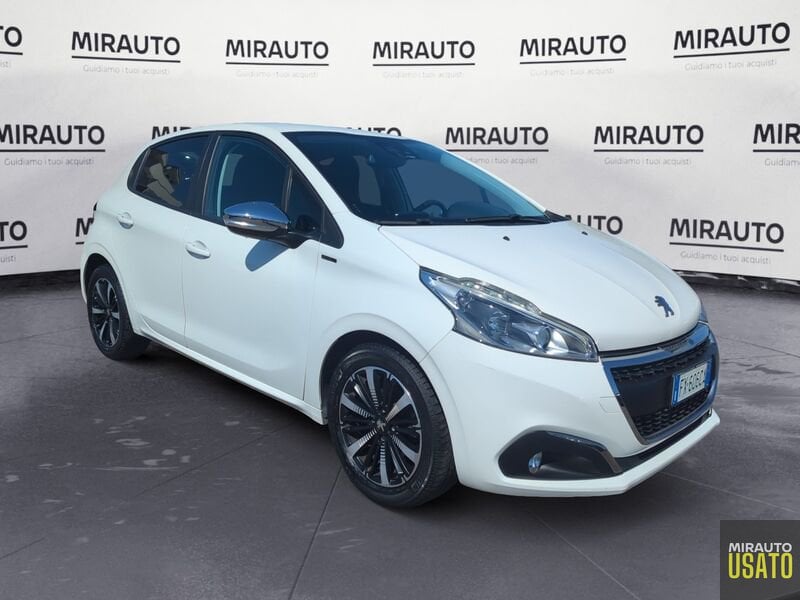 Peugeot 208  Allure PureTech 82cv S/S Neopat.