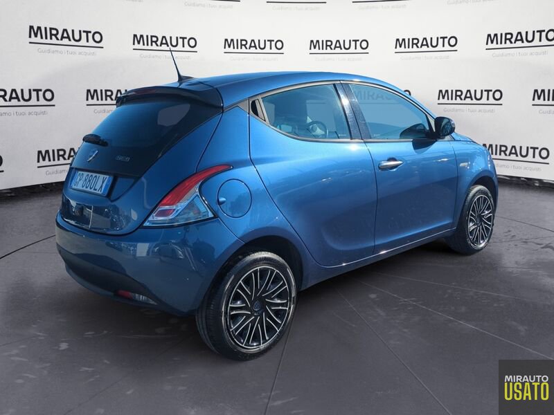 Lancia Ypsilon  1.0 FireFly 70cv Hybrid Gold