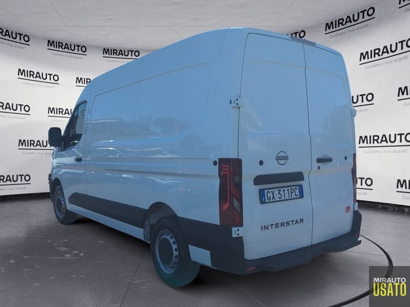 Nissan Interstar  Interstar fwd 35 2.0 dci 130cv L2H2 DC N Connecta