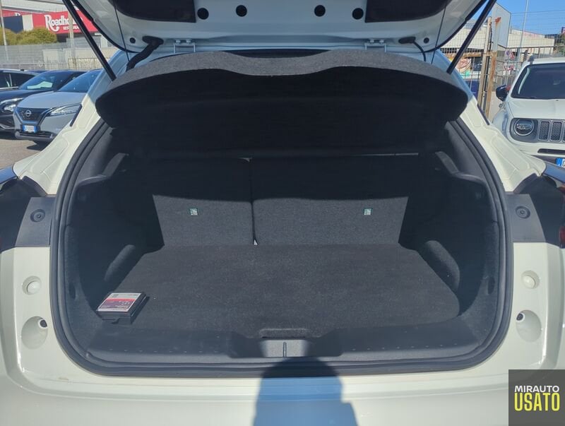 Nissan Juke  1.6 HEV N-Connecta Auto