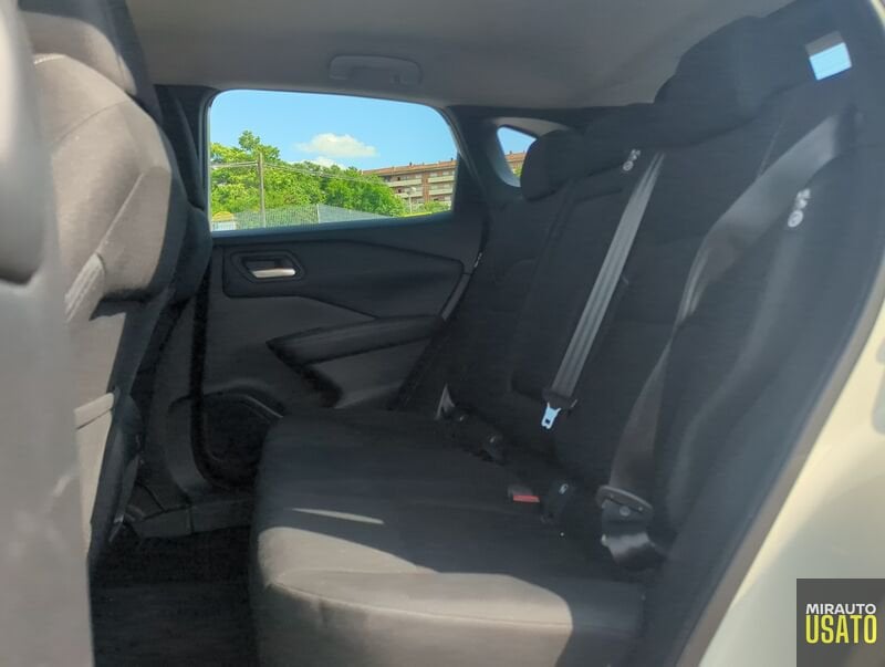 Nissan Qashqai  1.3 MHEV 140 Business