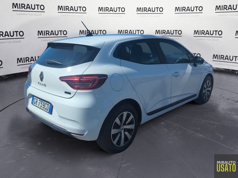 Renault Clio  1.6 E-TECH full hybrid 107KW EVOLUTION