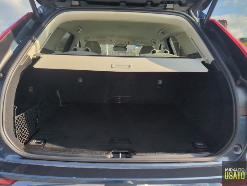 Volvo XC60  B4 automatico Core