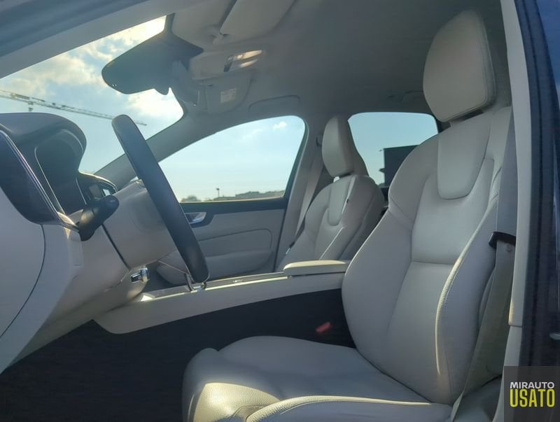 Volvo XC60  B4 automatico Core