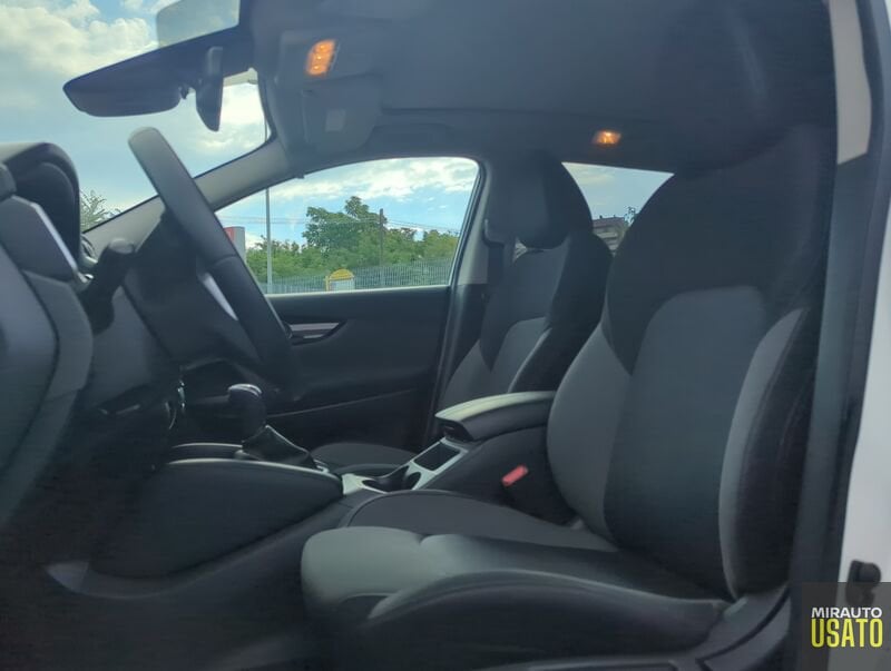 Nissan Qashqai  Qashqai 1.5 dci N-Connecta 115cv dct