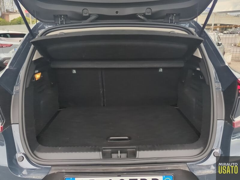 Renault   1.6 E-TECH HEV 145 TECHNO AUTO