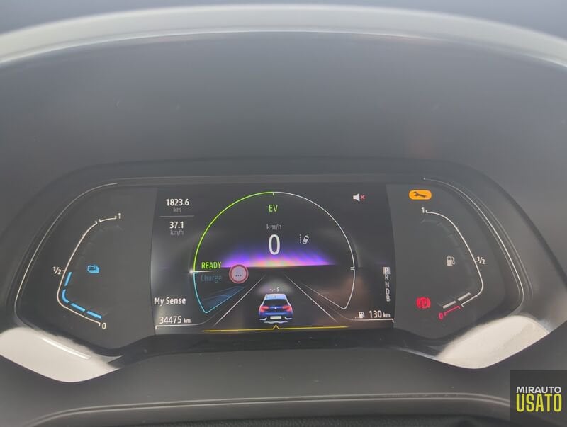 Renault   1.6 E-TECH HEV 145 TECHNO AUTO